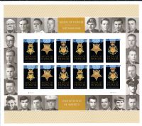 Scott 4988<br />Forever Medal of Honor: VIET NAM WAR (Folio)<br />2015 Date; Folio Pane of 24 #4822b-4823b & #4988a (3 designs)<br /><span class=quot;smallerquot;>(reference or stock image)</span>